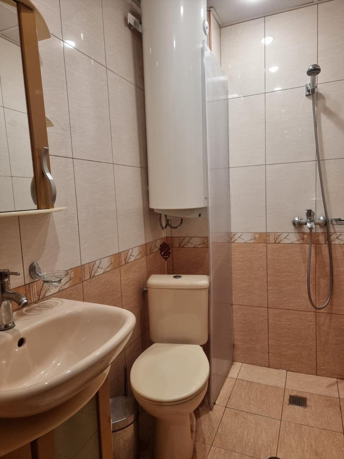 Апартамент Ломбарди Varna Exterior foto